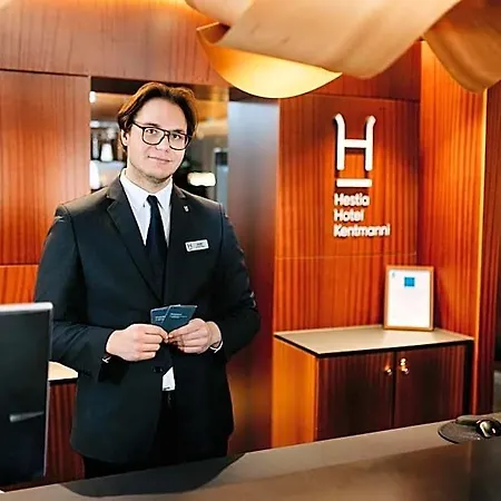 Готель Hestia Kentmanni 4*