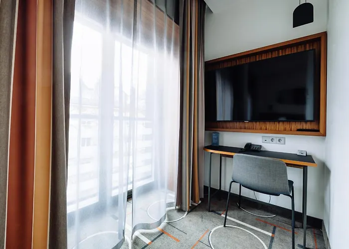 Hotel Hestia Kentmanni 4*