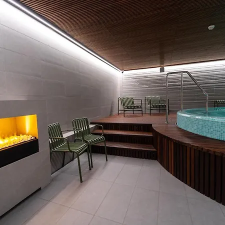 Hotel Hestia Kentmanni 4*